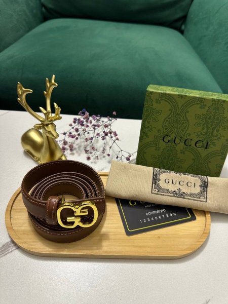 قشط GUCCI شامل العلبه ماستر كولتي <br> <span class='text-color-warm'>بيعت كلها </span>